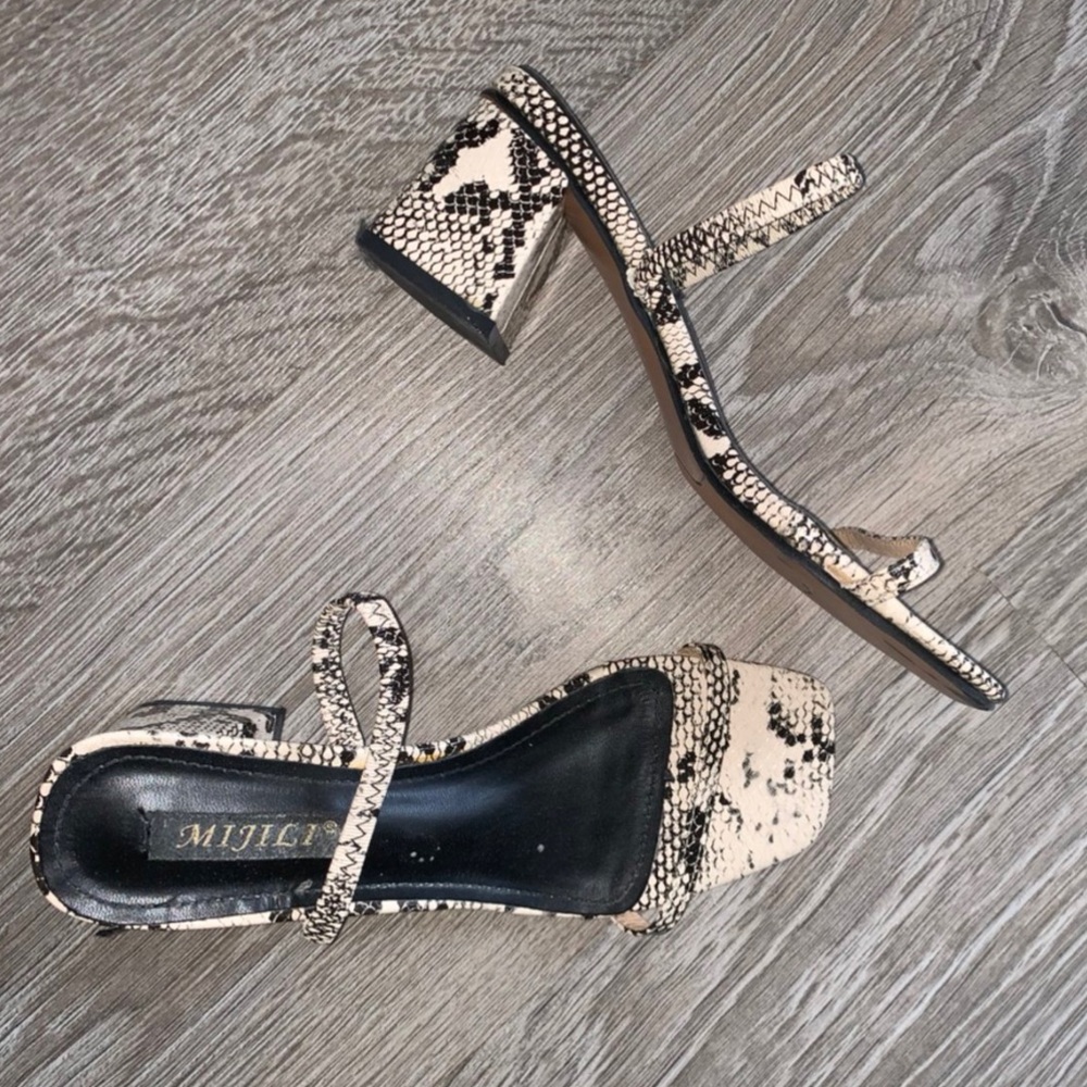 SNAKE SKIN STRAPPY HEELS